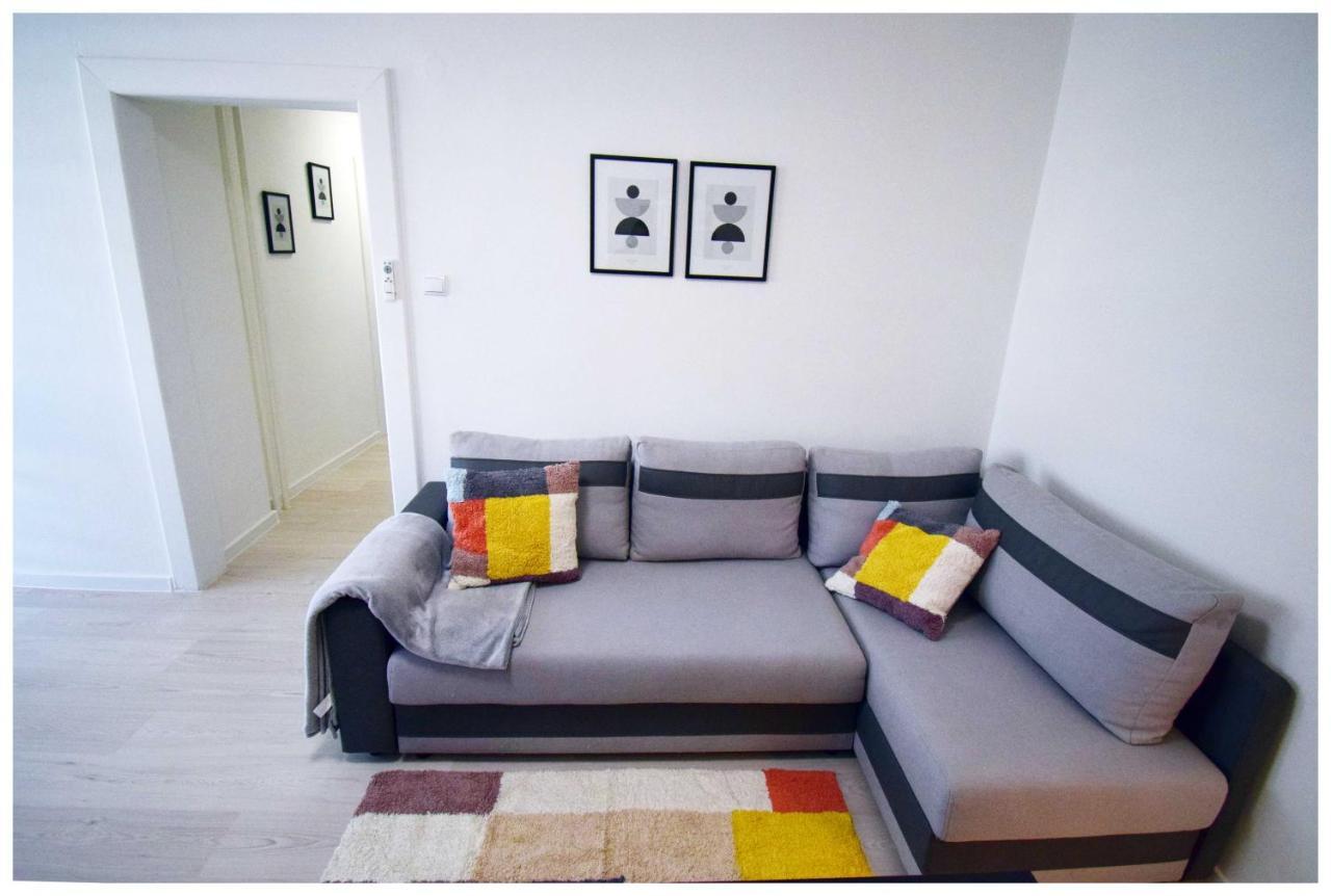 Ferienwohnung Color24 Centrum Nisko Exterior foto